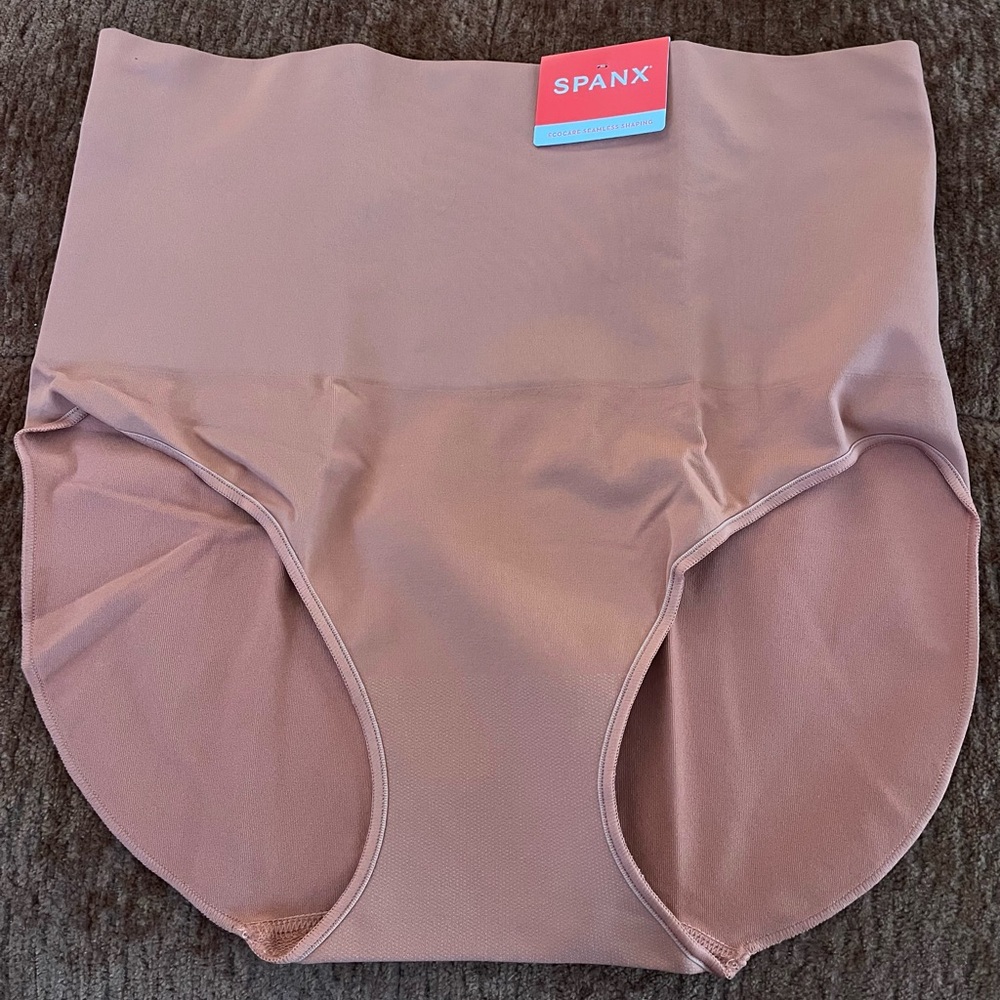 SPANX EcoCare Seamless Shaping Panty